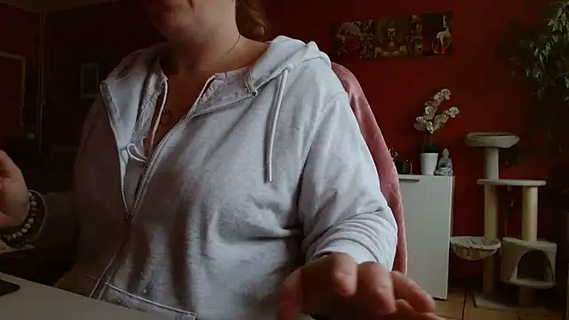 Snapshot of cruellaculdenfer67 chatting on 06.08.26 cruellaculdenfer67 online show from 06.08.26