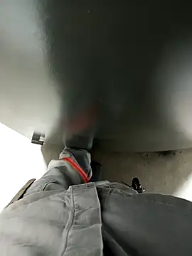 Snapshot of Din0071 chatting on 12.04.24 Din0071 online show from 12.04.24