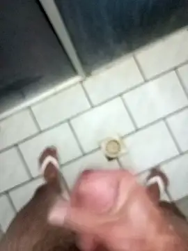 Snapshot of Din0071 chatting on 12.07.24 Din0071 online show from 12.07.24