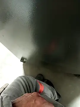 Snapshot of Din0071 chatting on 12.10.24 Din0071 online show from 12.10.24