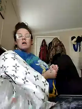 velvetta  online show from 12.03.24