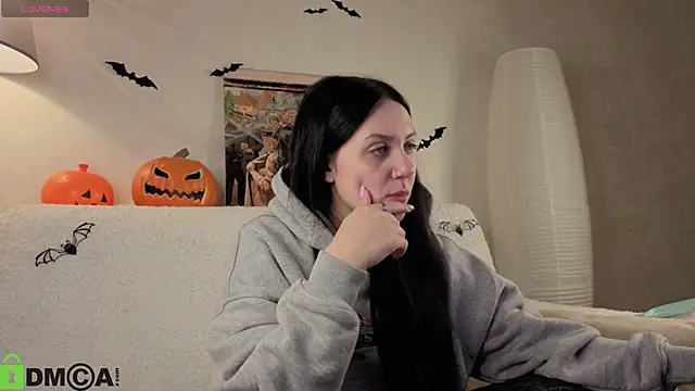 Kvetachka online show from 10.28.25