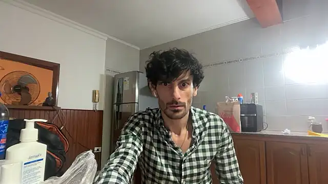 nicolaaaaas online show from 03.12.26