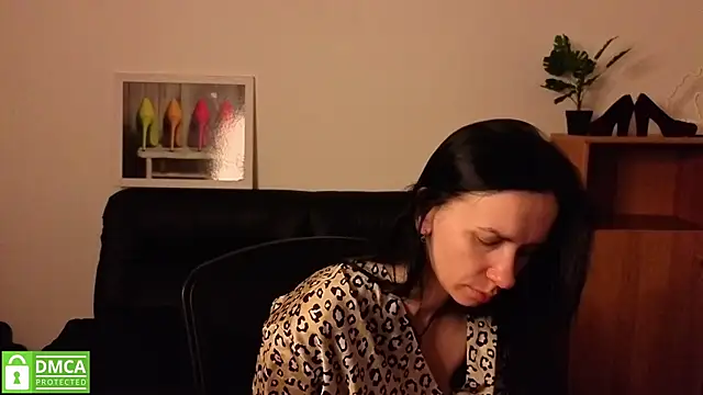 annakillianox online show from 05.12.26