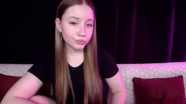 Snapshot of SindiWatsoon chatting on 01.16.25 SindiWatsoon online show from 01.16.25