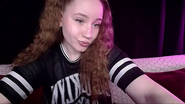 Snapshot of SindiWatsoon chatting on 03.16.25 SindiWatsoon online show from 03.16.25