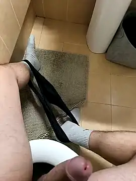 Snapshot of onbifeet chatting on 02.12.25 onbifeet online show from 02.12.25