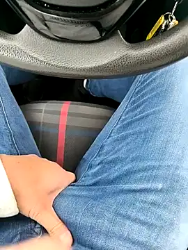 Snapshot of onbifeet chatting on 02.19.25 onbifeet online show from 02.19.25