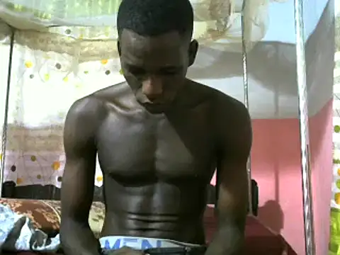 Snapshot of Bigras0011 chatting on 02.19.25 Bigras0011 online show from 02.19.25