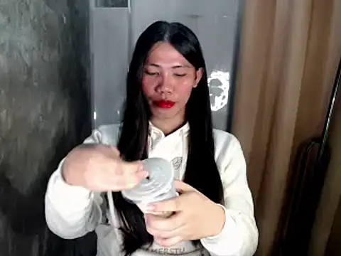 Snapshot of urfantacyjean chatting on 09.27.25 urfantacyjean online show from 09.27.25