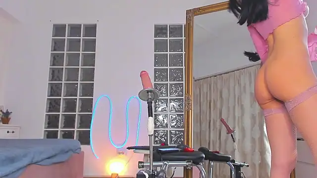 JassyeJoy online show from 04.04.26