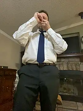 Snapshot of Realybigdill chatting on 02.17.26 Realybigdill online show from 02.17.26