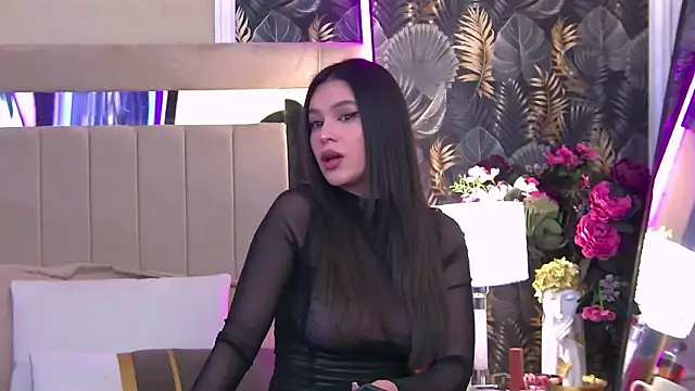 Snapshot of reyabaines chatting on 02.24.26 reyabaines online show from 02.24.26