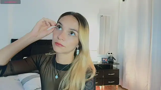 MeganLorensx online show from 04.07.26