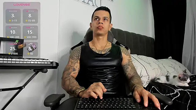 Aron Dark online show from 02.28.25