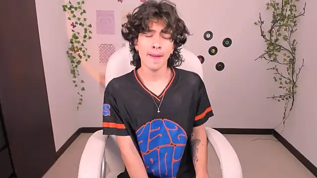 Angelo duarte online show from 09.24.25