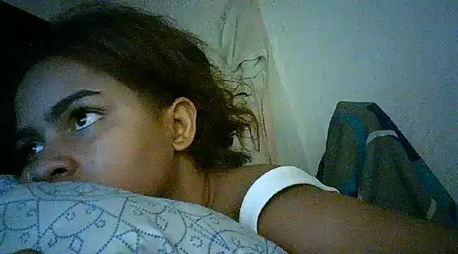 Bellabeltrann online show from 01.15.25