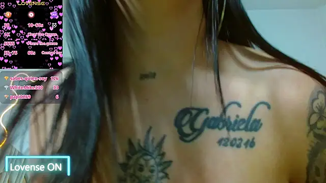 Snapshot of martinna_tay chatting on 03.20.25 martinna tay online show from 03.20.25