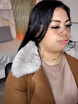 martinna tay online show from 04.08.26