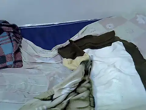 pointy bloom online show from 12.14.25