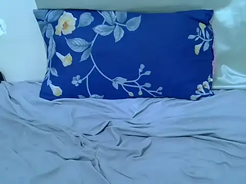 pointy bloom online show from 04.11.26