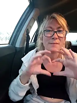 Timide girl2 online show from 03.12.25