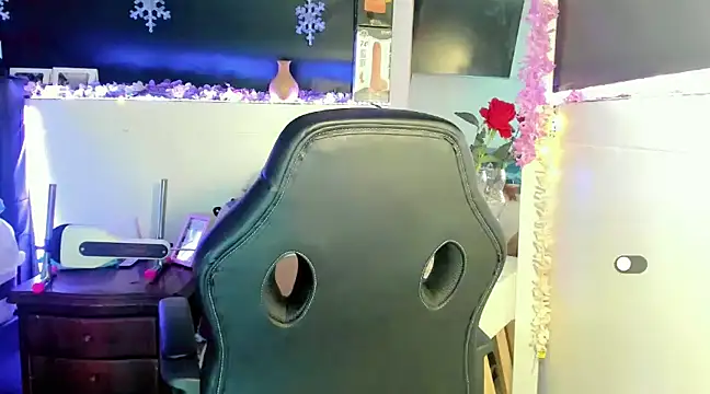 mariana scott   online show from 01.14.25