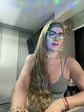 LARIANA RIVERA23 online show from 02.06.25