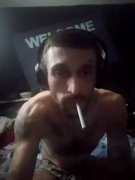 Snapshot of hungandtatted666 chatting on 11.14.25 hungandtatted666 online show from 11.14.25