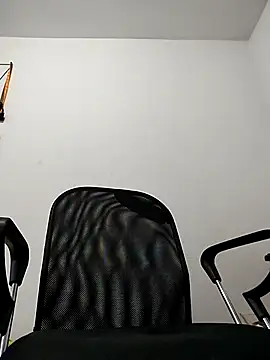 Demiansteven2 online show from 10.22.25