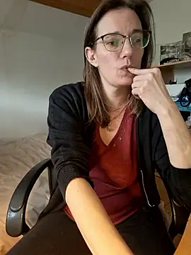 SpiceLea online show from 02.23.25