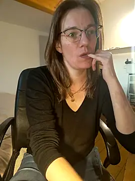 SpiceLea online show from 03.13.25