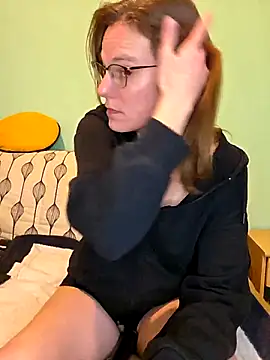 SpiceLea online show from 02.05.26