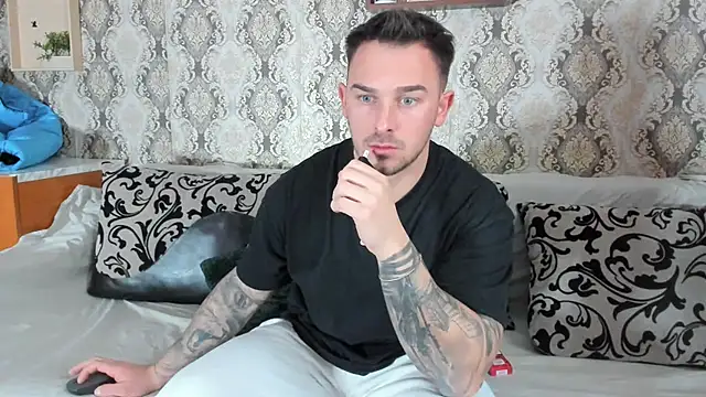 Jonmusclemaster online show from 02.04.25