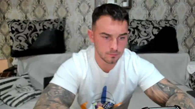 Jonmusclemaster online show from 11.14.25