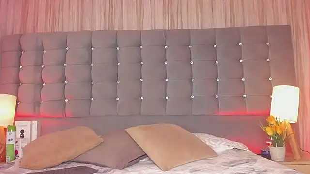 Snapshot of Poacahontasfg chatting on 02.27.25 Poacahontasfg online show from 02.27.25