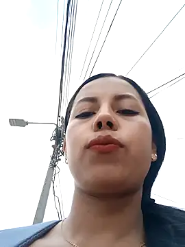 Snapshot of _andrea30 chatting on 01.10.25 andrea30 online show from 01.10.25