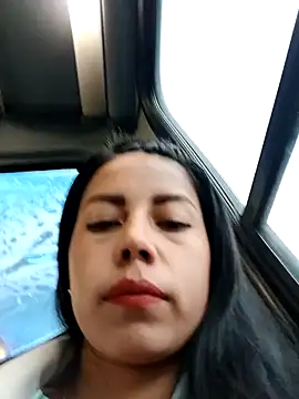 Snapshot of _andrea30 chatting on 01.16.25 andrea30 online show from 01.16.25