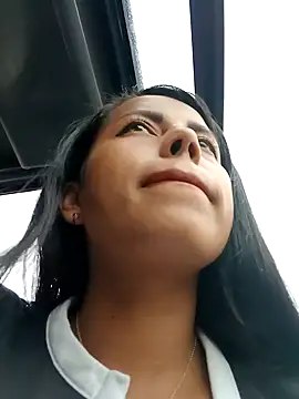 Snapshot of _andrea30 chatting on 02.04.25 andrea30 online show from 02.04.25