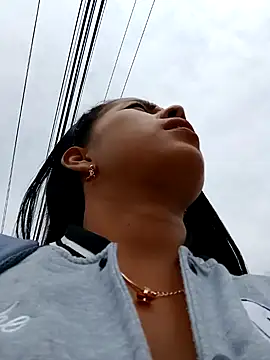 Snapshot of _andrea30 chatting on 02.06.25 andrea30 online show from 02.06.25