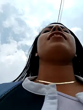 Snapshot of _andrea30 chatting on 02.10.25 andrea30 online show from 02.10.25