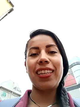 Snapshot of _andrea30 chatting on 02.17.25 andrea30 online show from 02.17.25