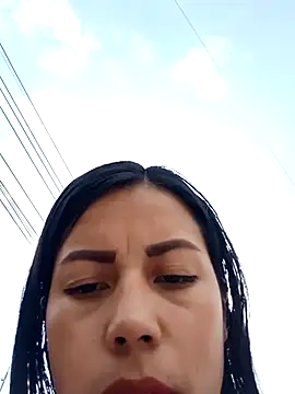 Snapshot of _andrea30 chatting on 02.23.25 andrea30 online show from 02.23.25