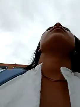 Snapshot of _andrea30 chatting on 02.24.25 andrea30 online show from 02.24.25