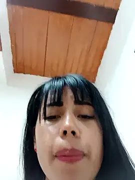 Snapshot of _andrea30 chatting on 03.04.25 andrea30 online show from 03.04.25