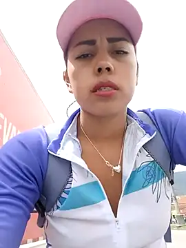 Snapshot of _andrea30 chatting on 03.06.25 andrea30 online show from 03.06.25