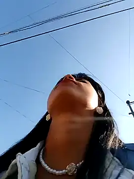 Snapshot of _andrea30 chatting on 03.10.25 andrea30 online show from 03.10.25