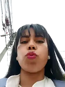 Snapshot of _andrea30 chatting on 03.17.25 andrea30 online show from 03.17.25