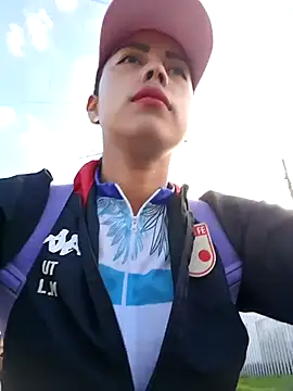 Snapshot of _andrea30 chatting on 03.22.25 andrea30 online show from 03.22.25