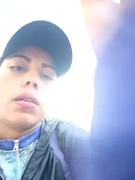 Snapshot of _andrea30 chatting on 09.16.25 andrea30 online show from 09.16.25